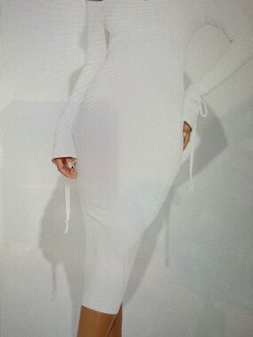 NWT!!!! Fashion Nova White Off-Shoulder Long Sleeve Midi Dress